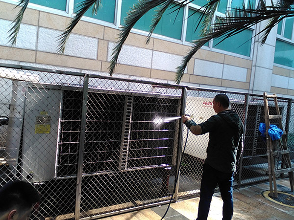 中央空調(diào)保養(yǎng)--冷凝器清洗